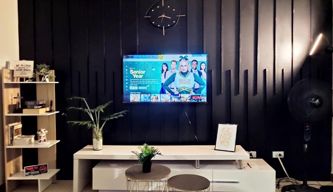 Resort Living Condominium Unit In Metro Manila Ngoại thất bức ảnh