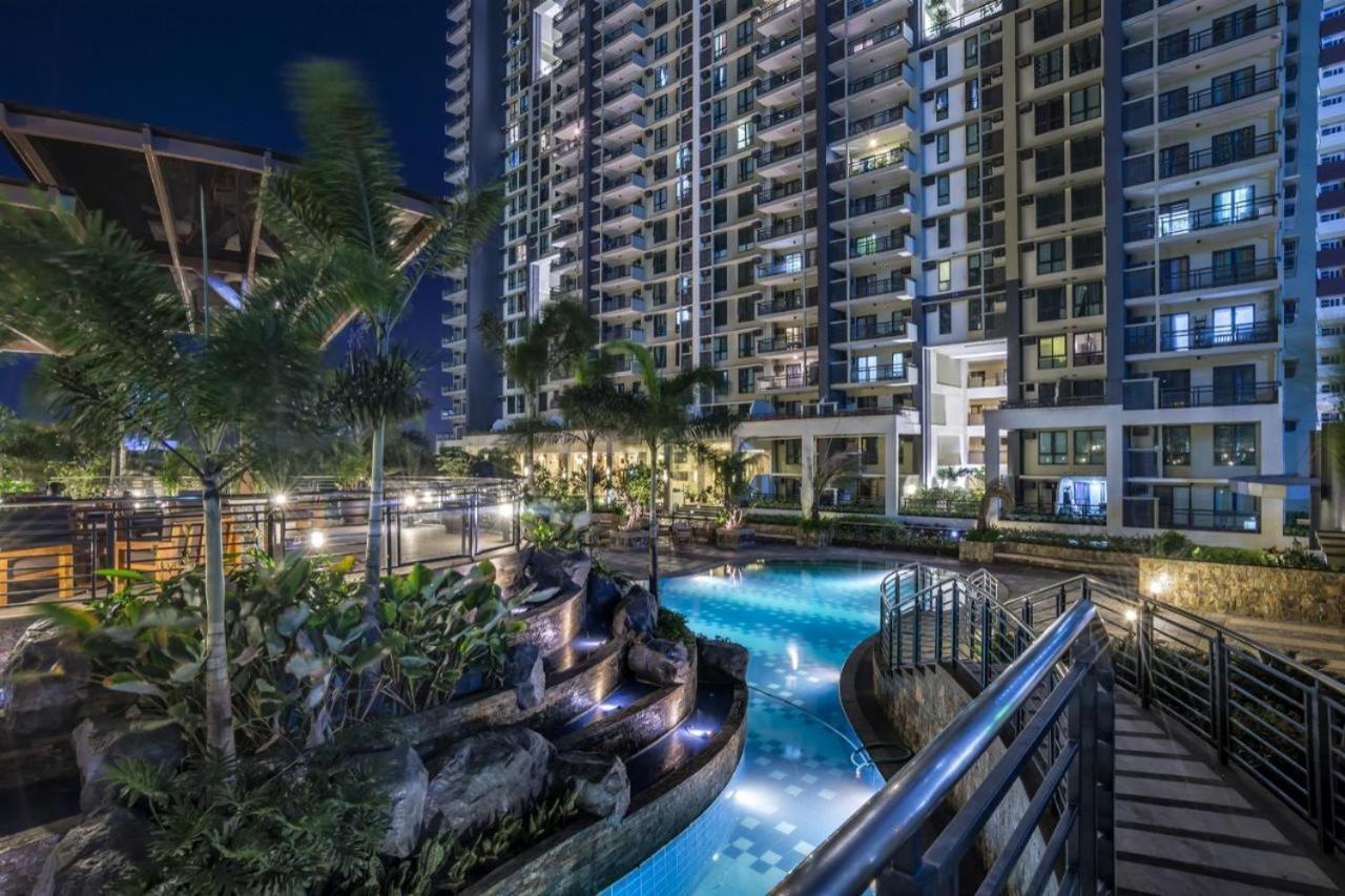 Resort Living Condominium Unit In Metro Manila Ngoại thất bức ảnh