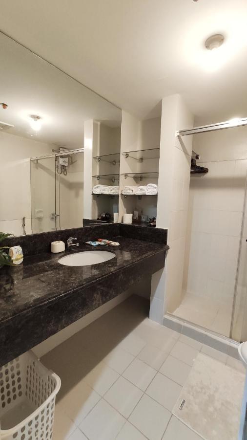 Resort Living Condominium Unit In Metro Manila Ngoại thất bức ảnh